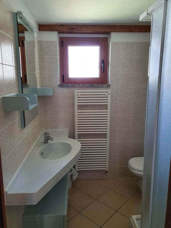 Bungalows In Camping Solarium Domaso Esterno foto