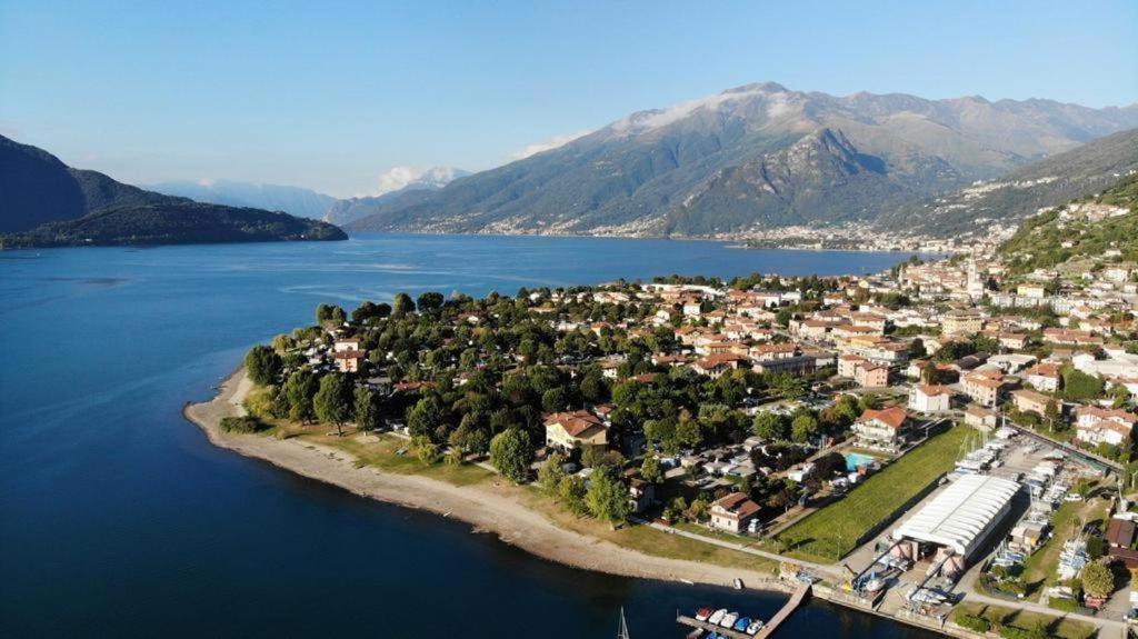 Bungalows In Camping Solarium Domaso Esterno foto